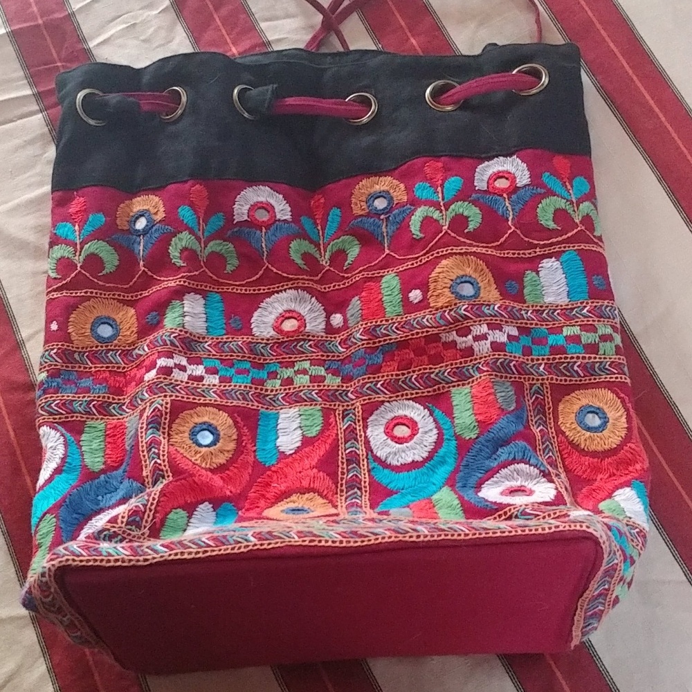 Cotton Embroidered Drawstring Purse